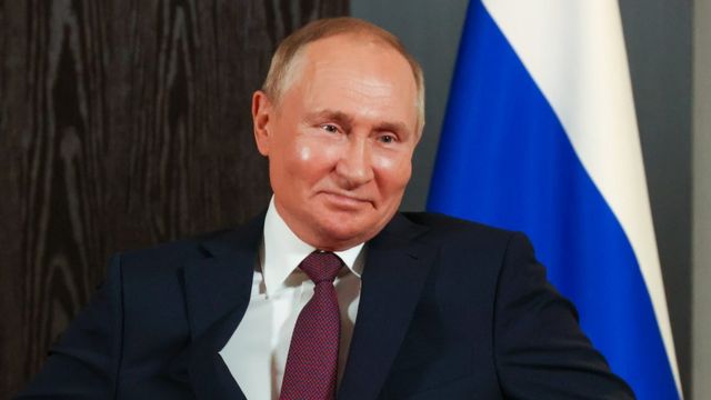Ймовірно ФСБшники "качають" Путіна, щоб той зробив щось більш рішуче, – Вадим Денисенко 